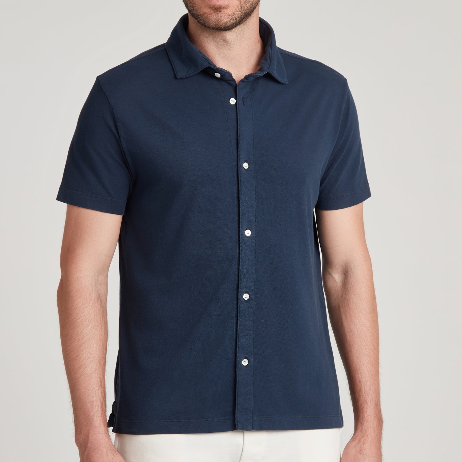 Polo uomo in micro piquet tinta in capo, design veneziano, manifattura italiana, comfort premium