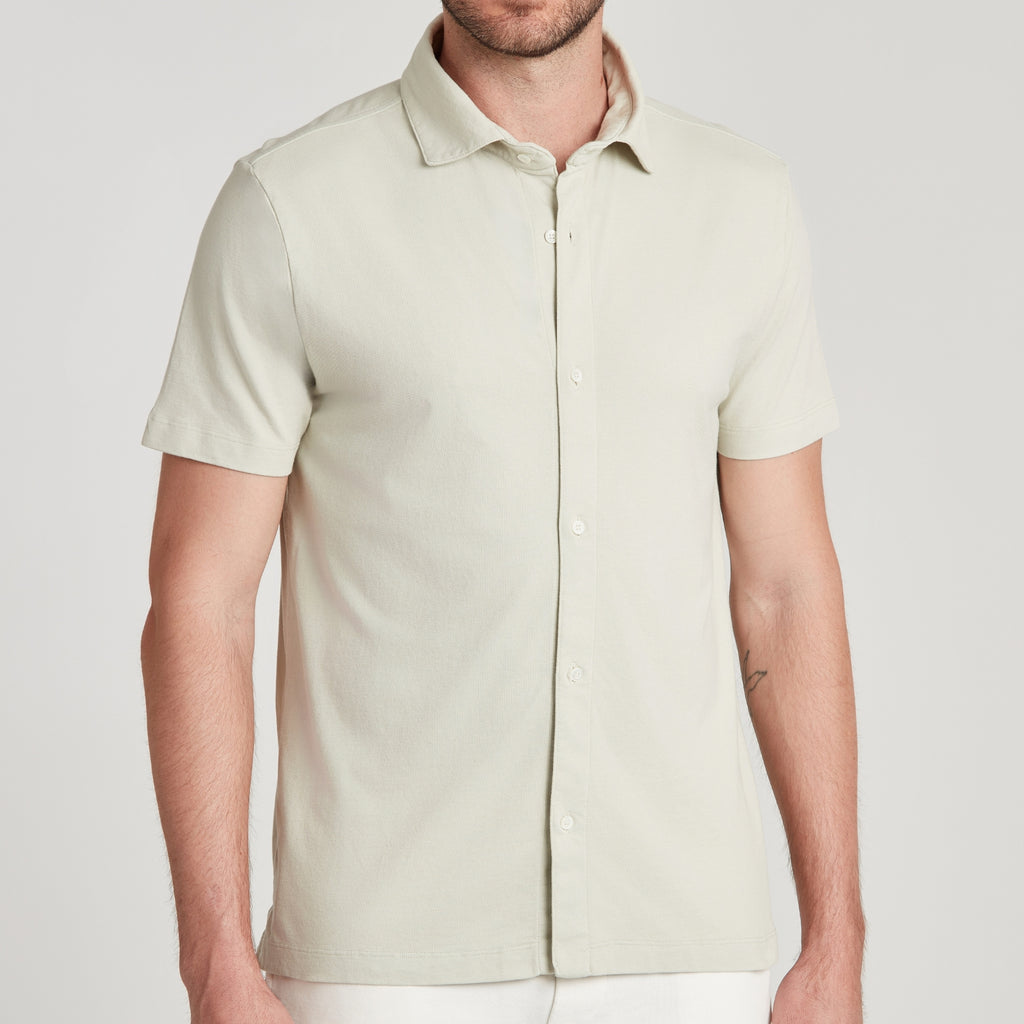 Polo uomo in micro piquet tinta in capo, design veneziano e comfort premium
