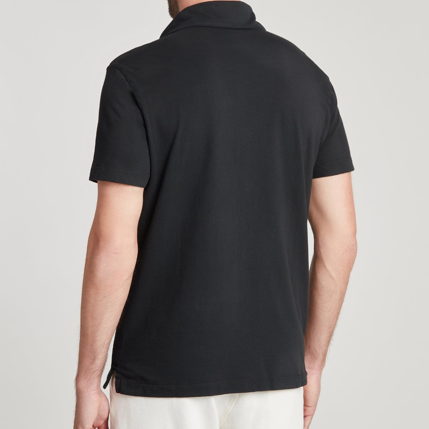 Polo uomo nero in micro piquet tinta in capo, design veneziano, manifattura italiana