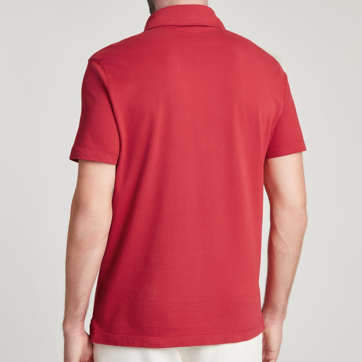Polo uomo rosso in micro piquet tinta in capo, design veneziano e comfort premium