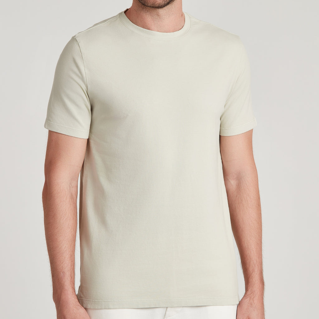 T-shirt uomo in micro piquet tinta in capo, design veneziano e comfort premium