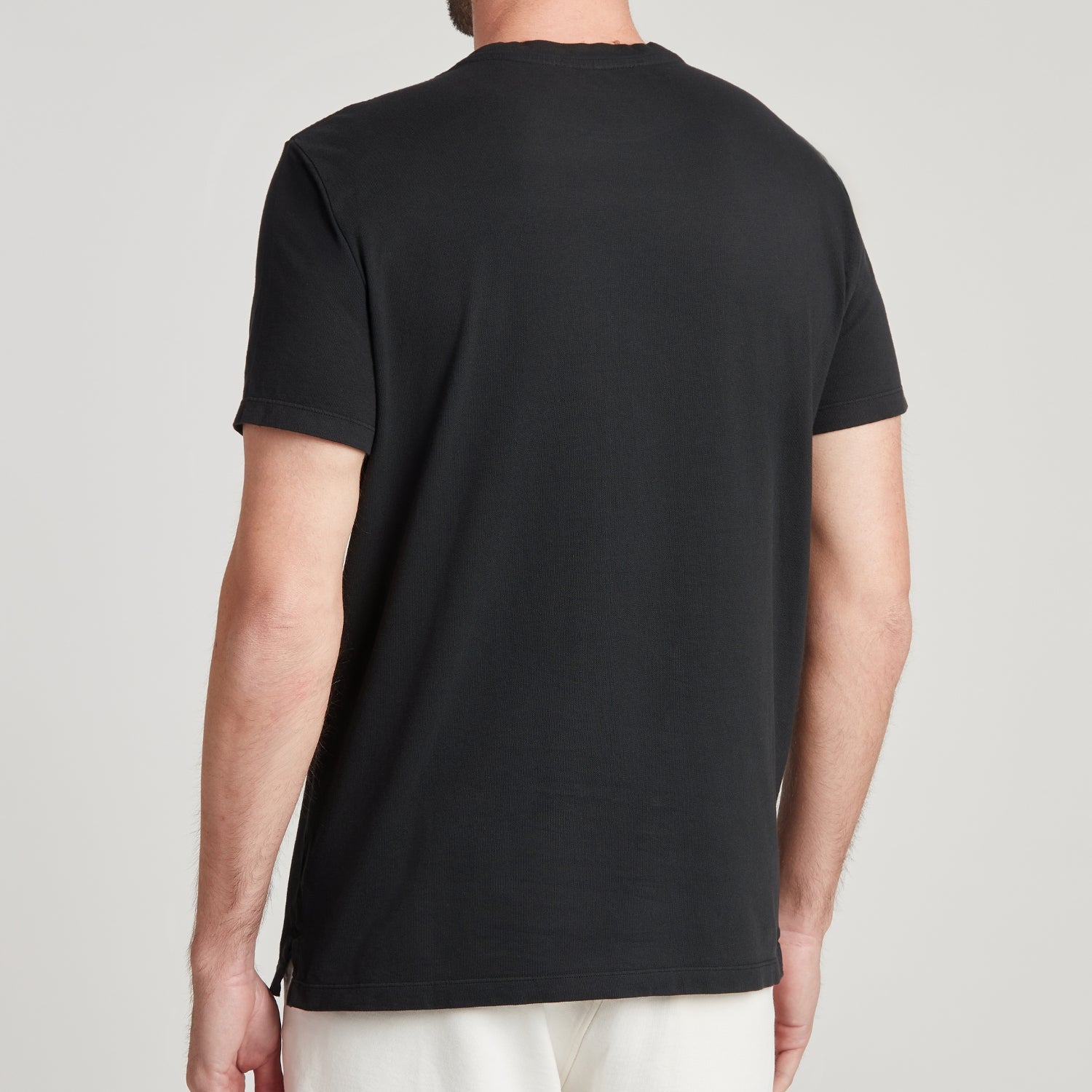 T-shirt uomo nera in micro piquet tinta in capo, design veneziano, manifattura italiana