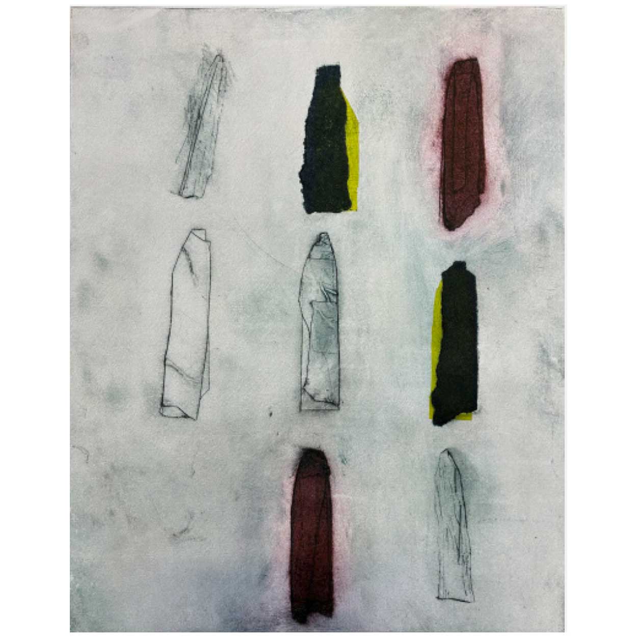 Opera d'arte astratta con forme verticali in nero, rosso e giallo su sfondo grigio chiaro
